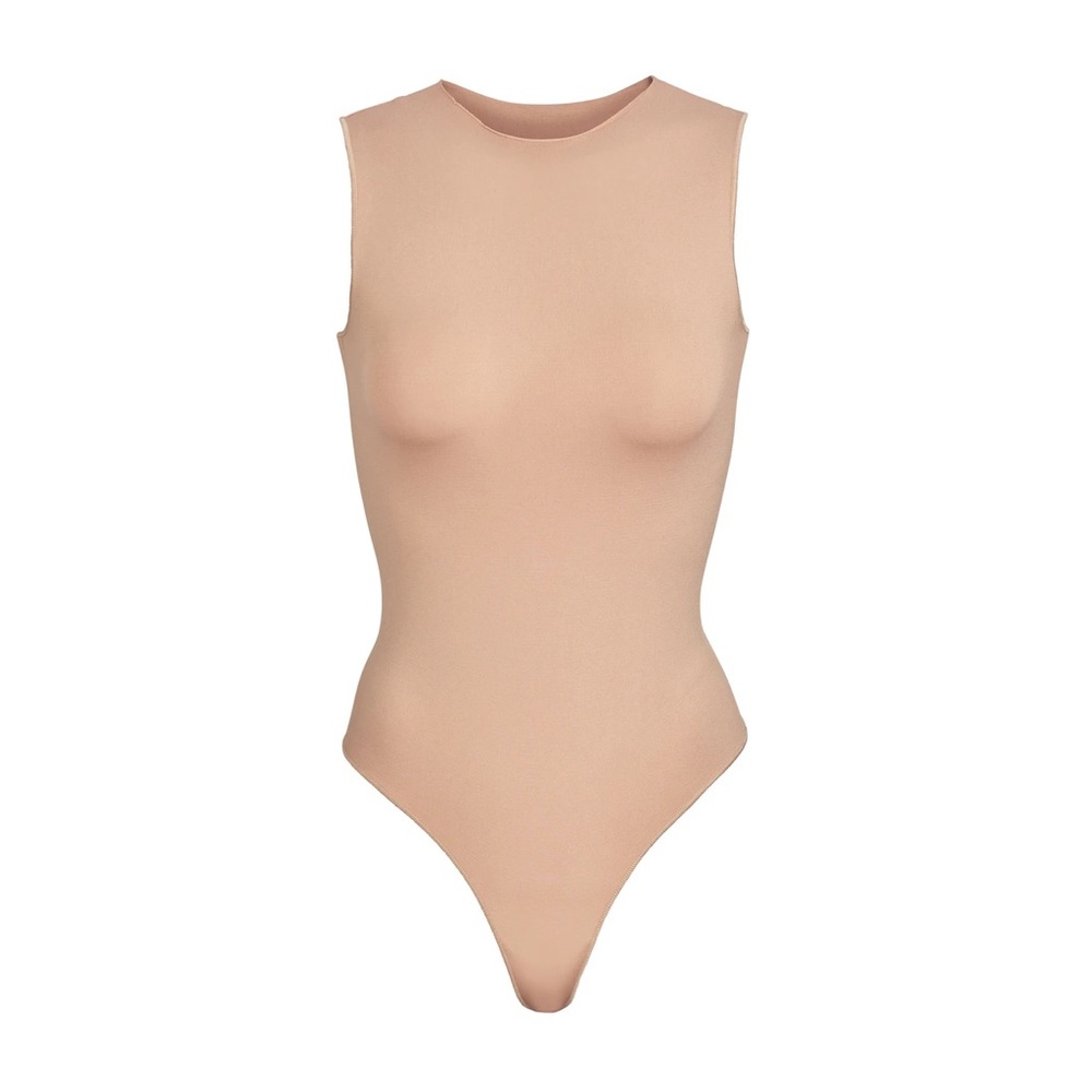 SKIMS ESSENTIAL CREW NECK SLEEVELESS BODYSUIT